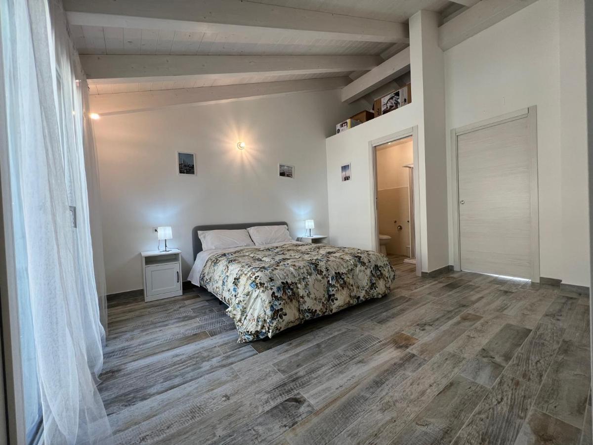 Casa Sylvia Appartement SantʼAntìoco Buitenkant foto