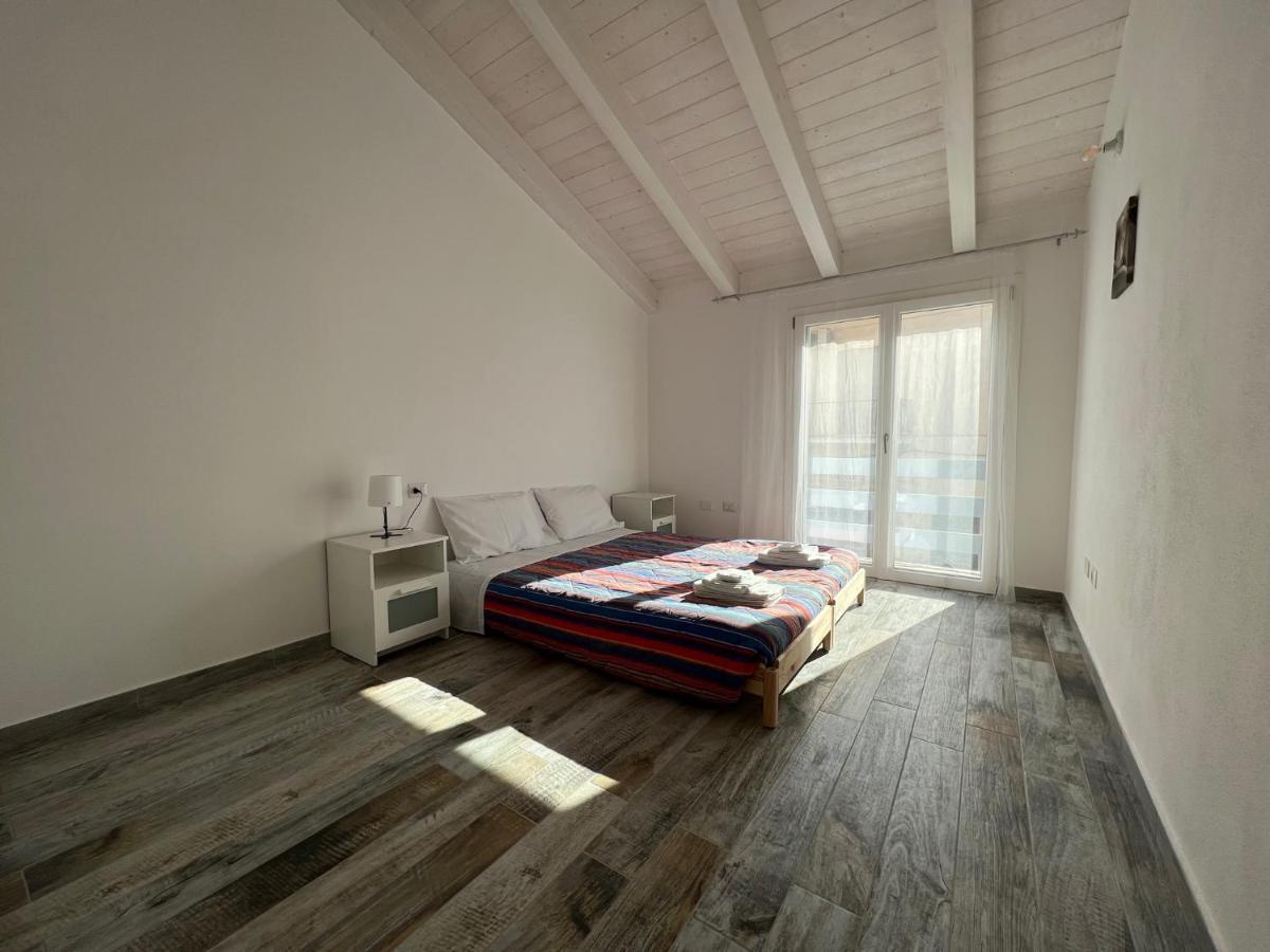 Casa Sylvia Appartement SantʼAntìoco Buitenkant foto